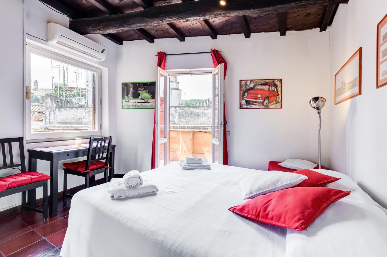Romantic House With Terrace Екстер'єр фото